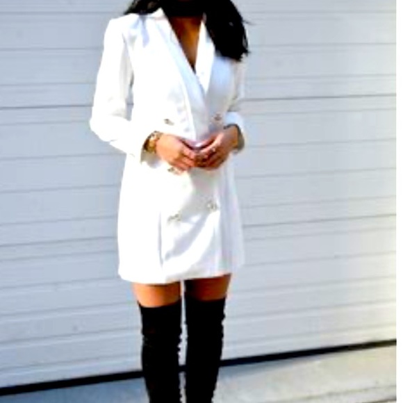 New Alexia Admor Madeline Blazer Dress in White - Picture 3 of 11